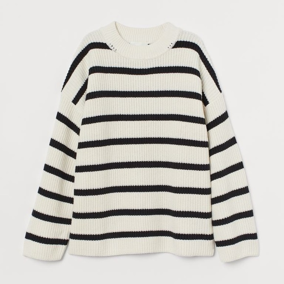 H&M Oversized Sweater - Picture 1 of 2